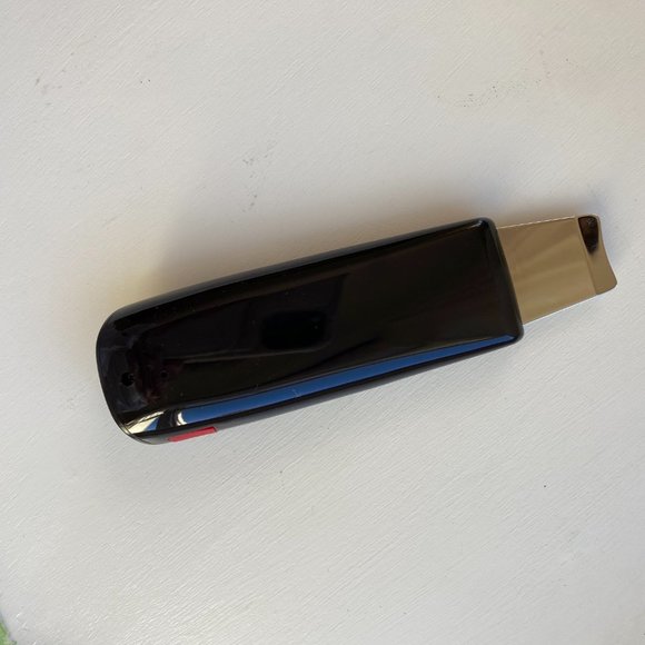 Trophy Skin Labelle Ultrasonic Skin Spatula - Picture 3 of 9